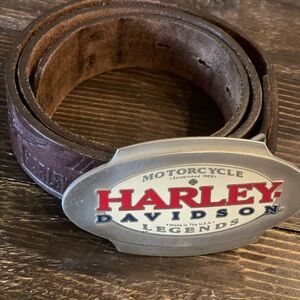 VINTAGE 2001 HARLEY-DAVIDSON MOTORCYCLE BROWN HD LOGO LEATHER BELT W/OVAL BUCKLE